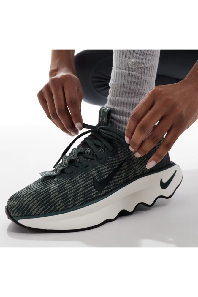 Motiva Khaki Green Daily Walking Shoes Sportie Nike نایکی اورجینال