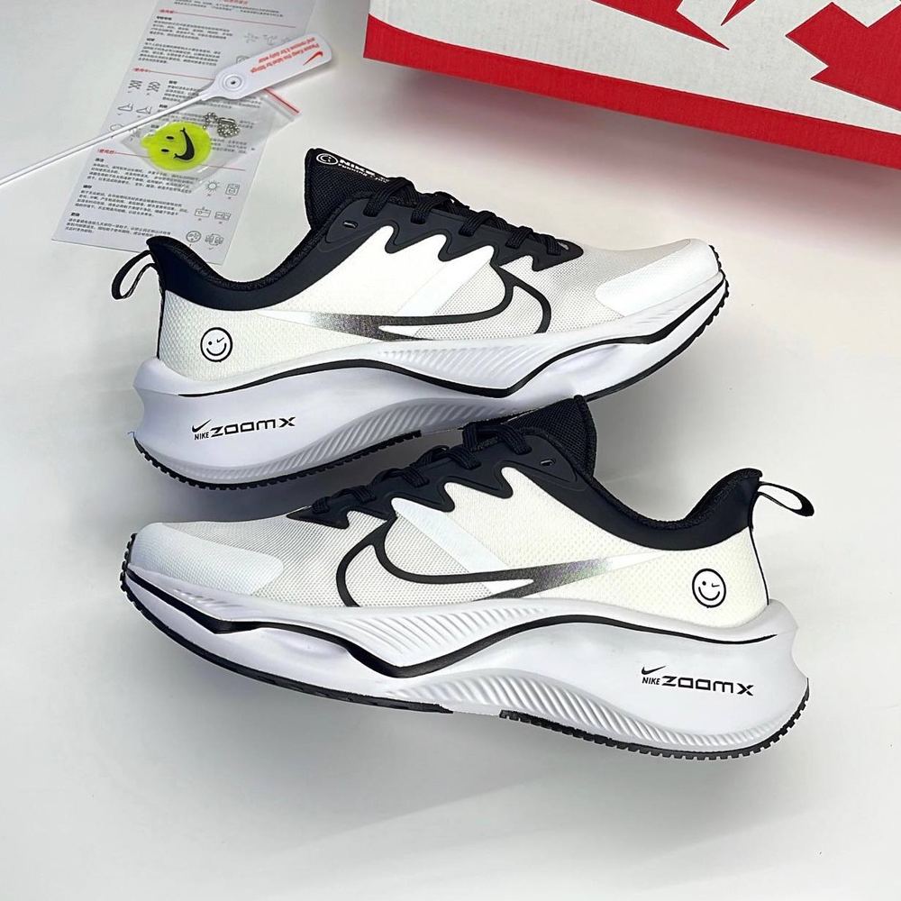 کفش زنانه و مردانه نایک زوم ایکس طرح لبخند سفید مشکی Nike ZoomX Smile White Black