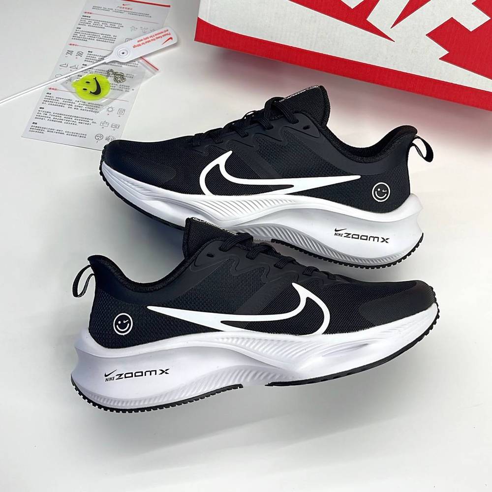کفش زنانه و مردانه نایک زوم ایکس طرح لبخند مشکی سفید Nike ZoomX Smile Black White