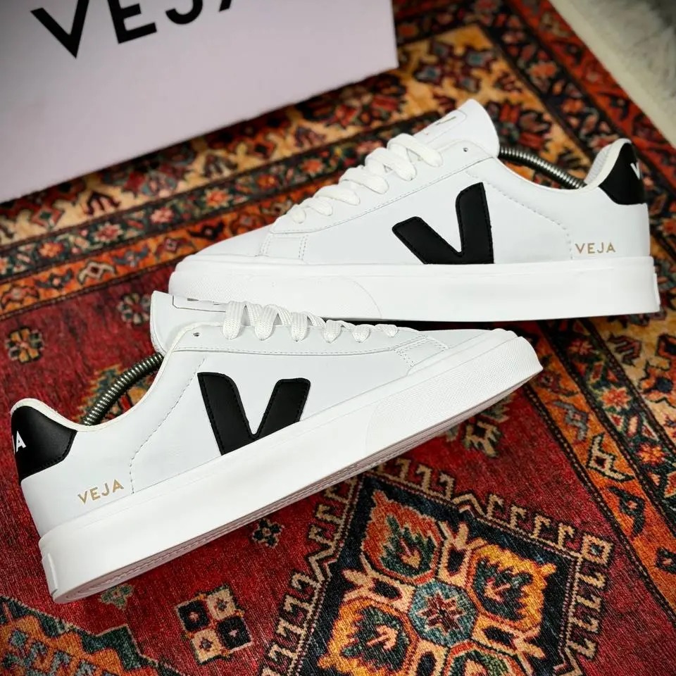 کد 275 ونس VEJA سفید مشکی