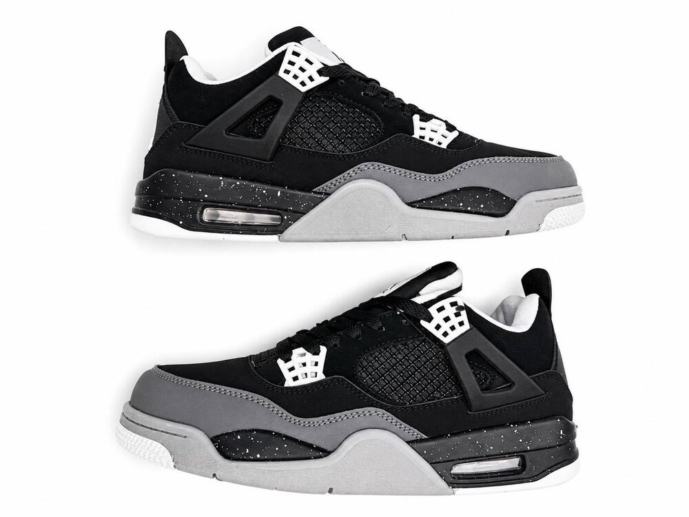 Air Jordan 4 Retro