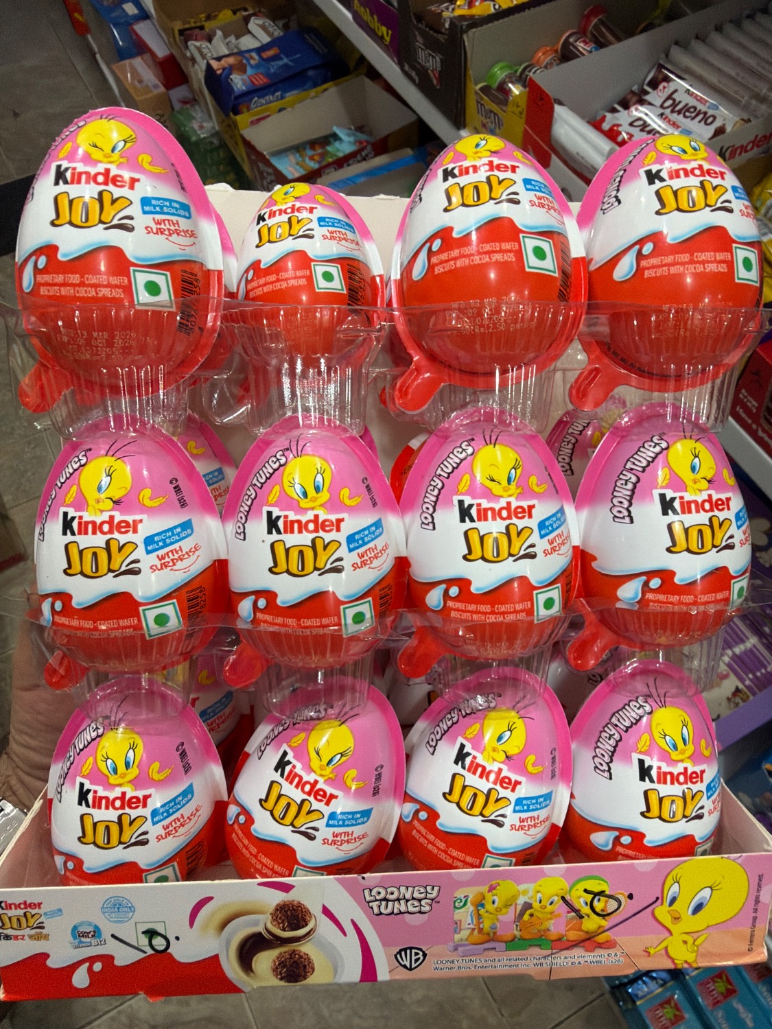 شکلات تخم‌مرغی کیندر Kinder Joy با سورپرایز – اورجینال