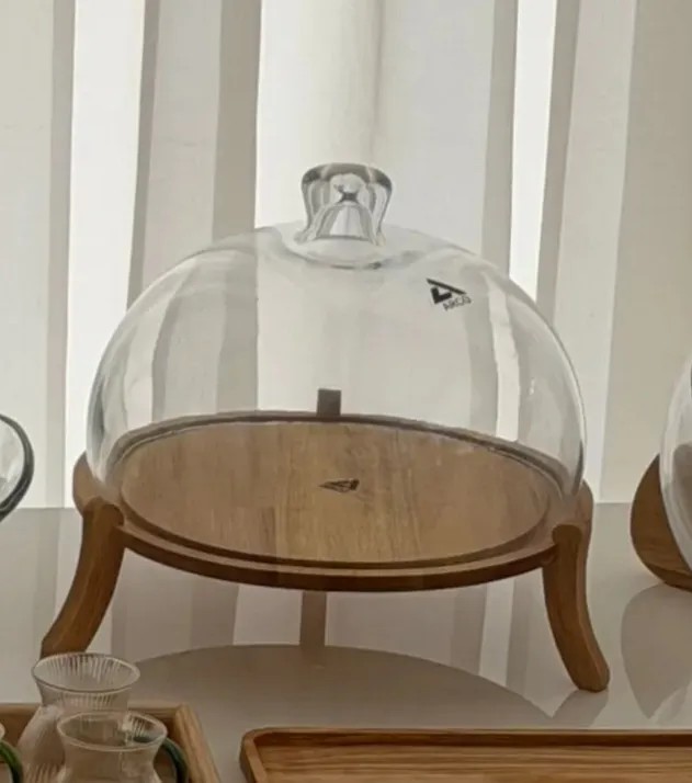 کاپ کیک پایه دار چوبی