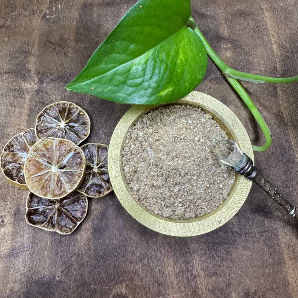 پودر لیمو طلایی