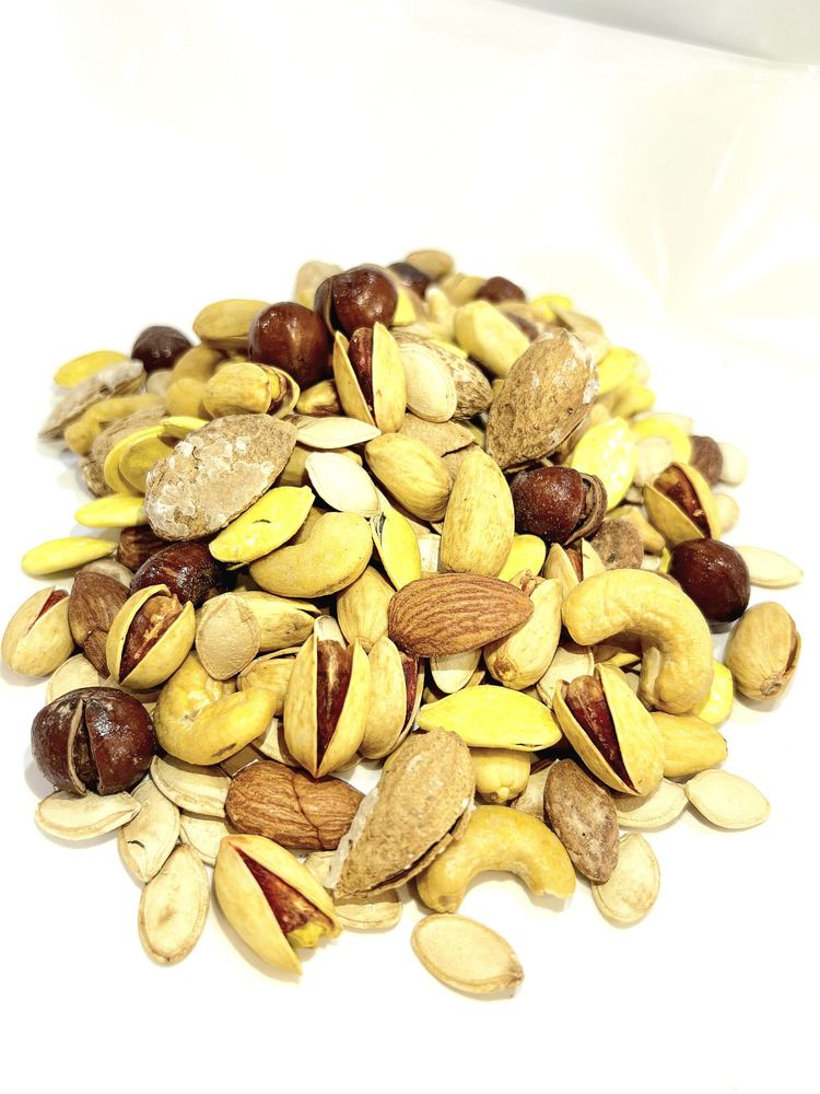 آجیل شور مخصوص زعفرانی
