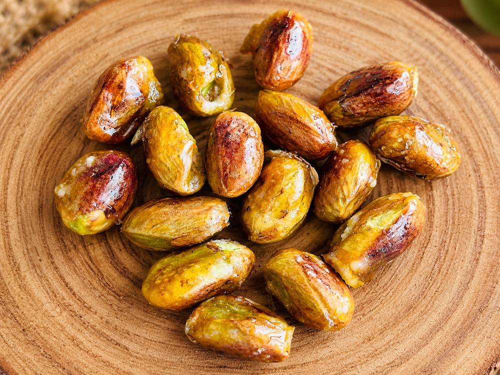 مغز پسته آبنباتی