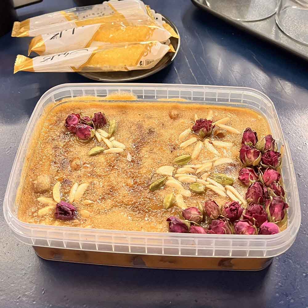 رنگینک خرمای جنوبی بدون مغز (ظرف 1 کیلوگرمی)