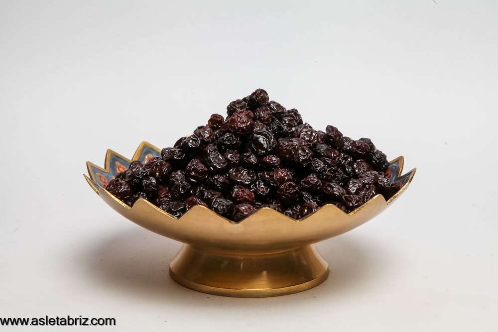 آلبالو خشک