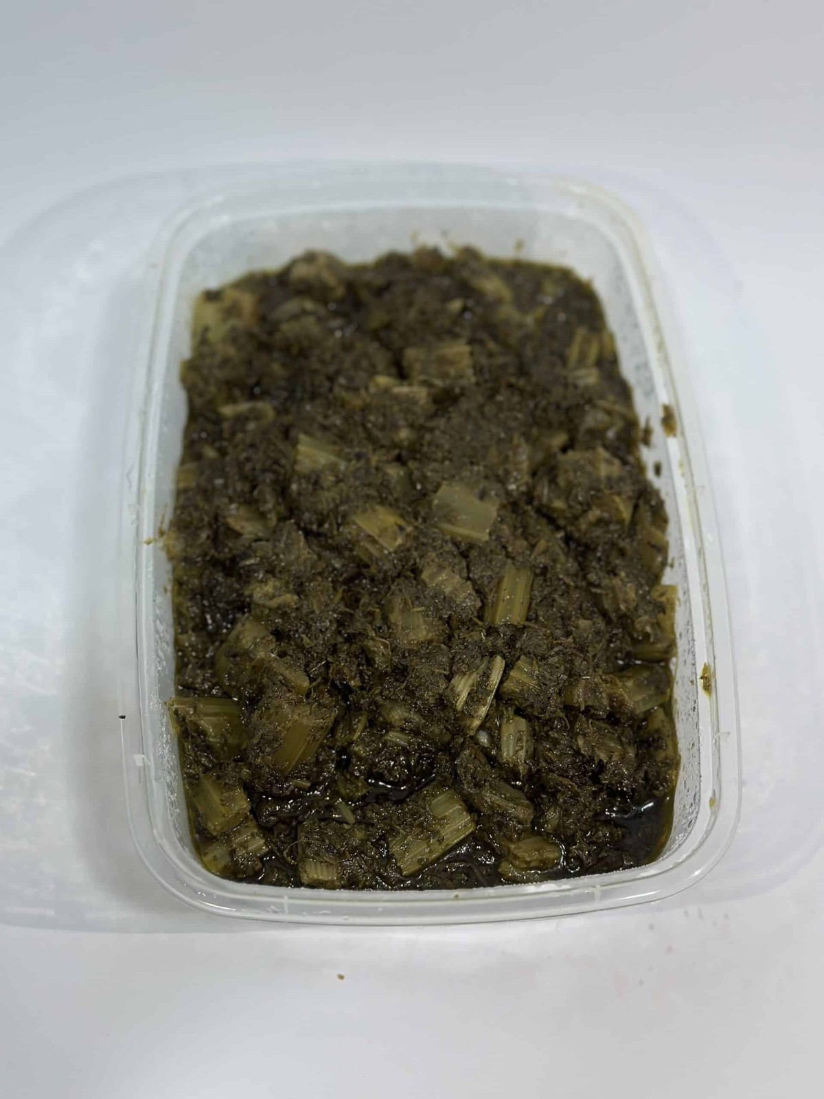 کرفس سرخ شده با روغن زیتون