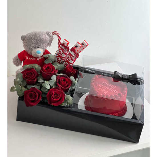 Valentine flower and cake package