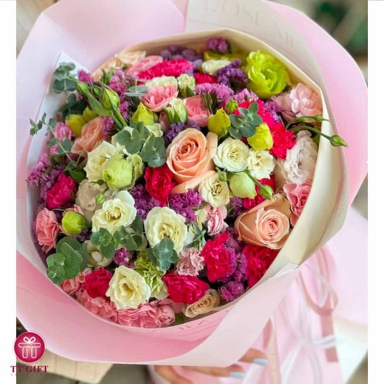 Gordia mixed Bouquet of Roses and Lisianthus