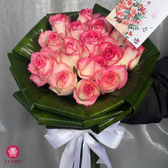 Golnaz rose flower bouquet