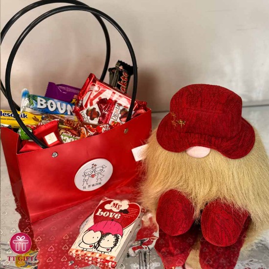Valentine's Day Gift Package (Lily Putt Doll + Chocolate Box)