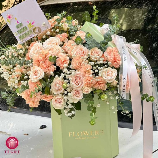 Taraneh Miniature Flower Box