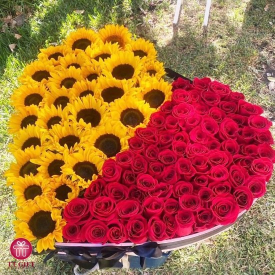 Homeira Luxury Sunflower and Red Rose Heart Shape Flower Box