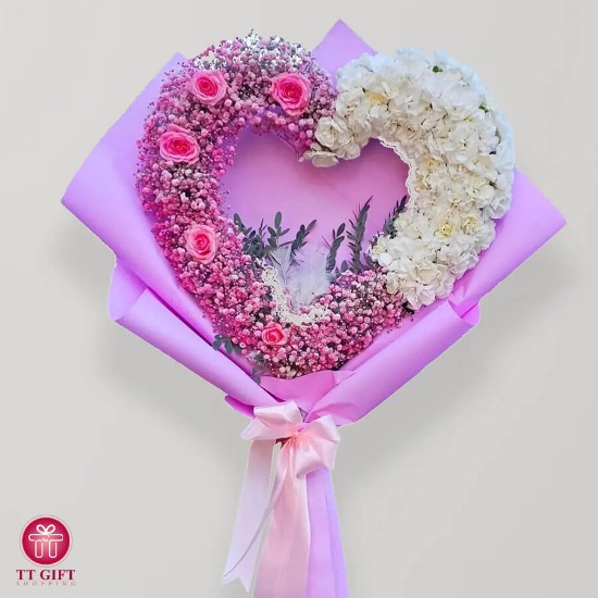 Lara White Carnation and Pink Gypsophila Flower Bouquet