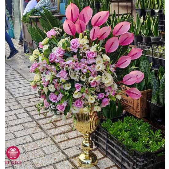 Mina Pink Rose and Anthurium Flower Cup for Courtship