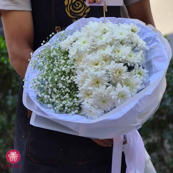 Sanam Economic White Chrysanthemum and Gypsophila Flower Bouquet
