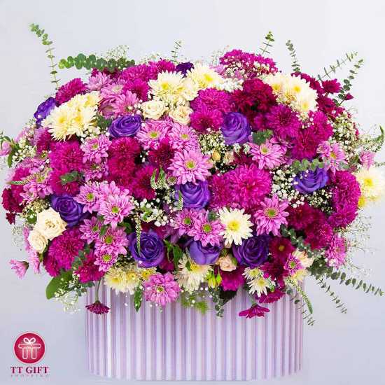 Parla Chrysanthemum and Purple Rose Flower Box
