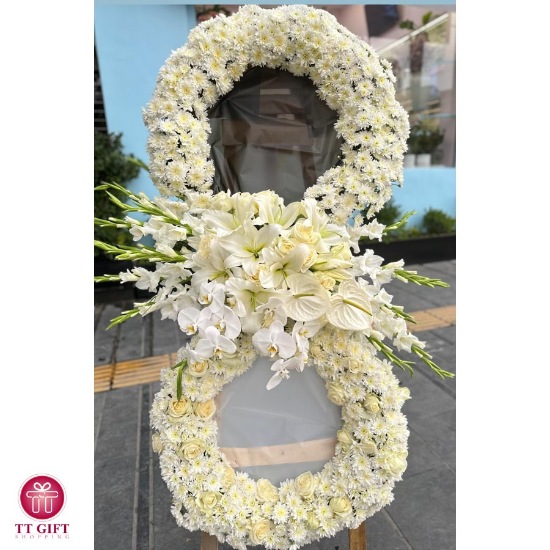 Gohar Luxury Two-tiered Wreath Flower