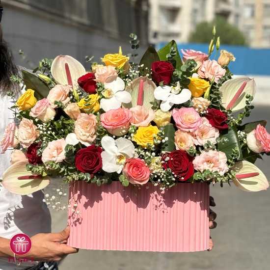 Rayka Luxury Flower Box for Courtship