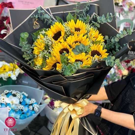 Dena Sunflower Flower Bouquet for Birthday