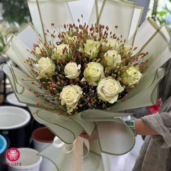 Ghasedak Economic White Rose Flower Bouquet