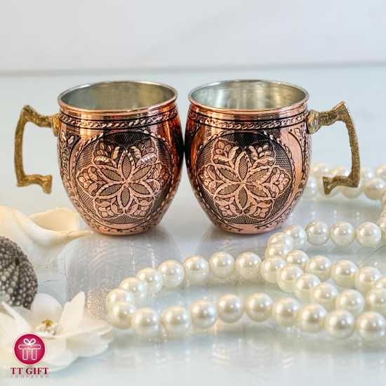 Double set of copper mugs