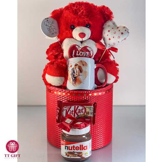 Amazing Valentine gift package