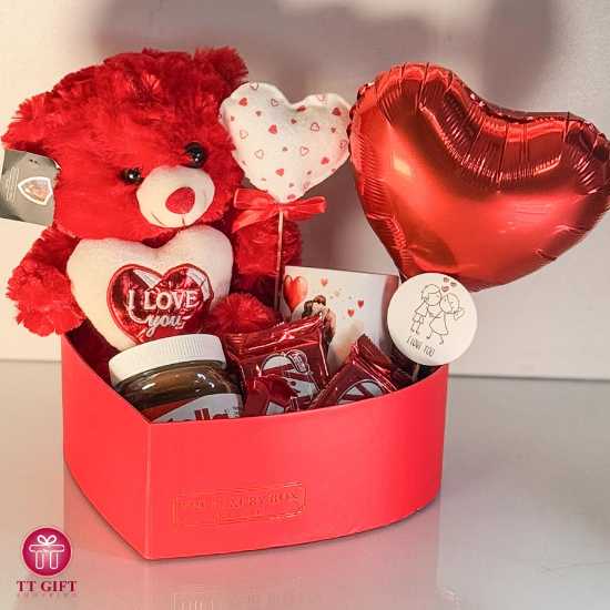 Valentine heart gift package