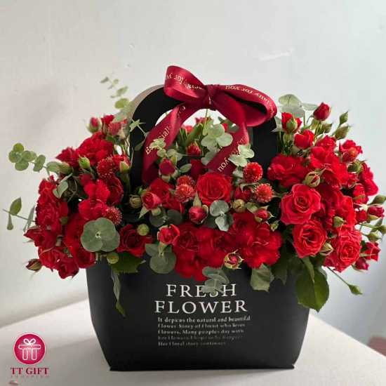 Golshid Red Miniature Rose Flower Box
