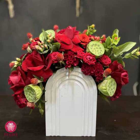 Goldis Economic Red Rose Flower Box
