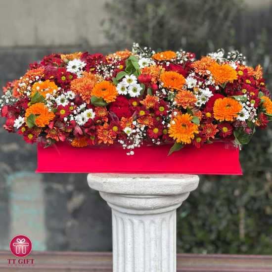 Parnaz Economic Orange and Red Chrysanthemum Flower Box