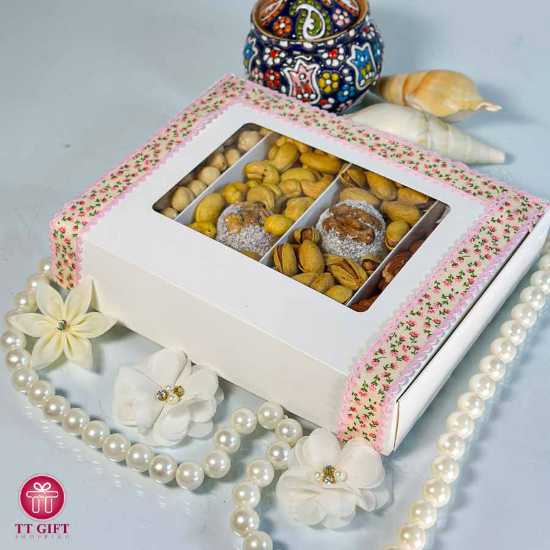 Economy Nuts and Baslouq gift box