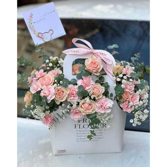 Houriya Pink Miniature Rose and Carnation Flower Box