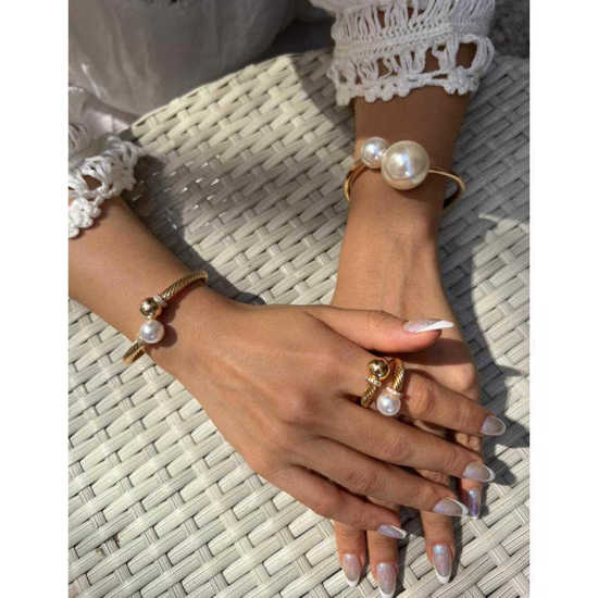 Shana bracelet and ring set