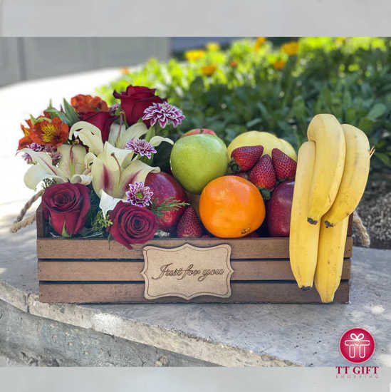 Yalda night flower and fruit basket