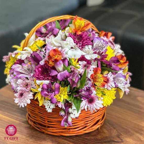 Negin Economic Alstroemeria and Chrysanthemum Flower Basket