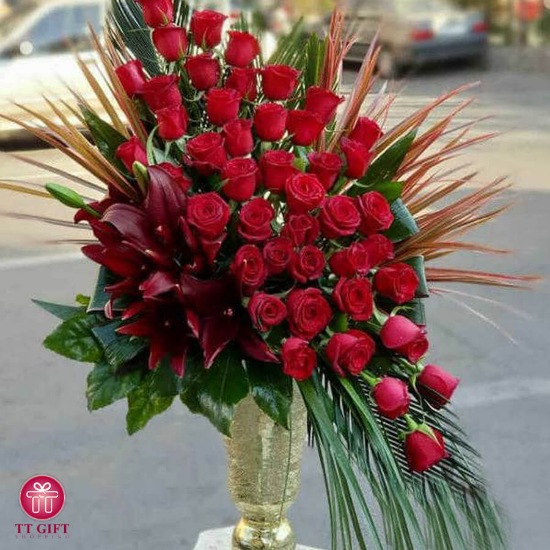 Sadaf Red Rose and Lily Flower Cup