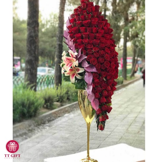 Asli Luxury Red Rose, Anthuriums and Lily Flower Cup