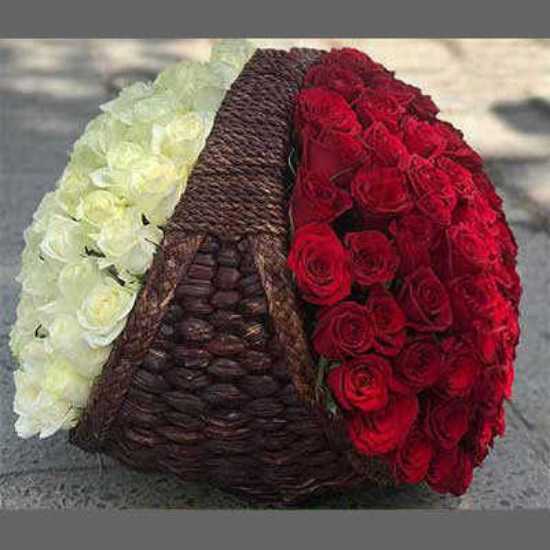 Tiara Luxury Red and White Rose Flower Basket for Courtship Ceremony