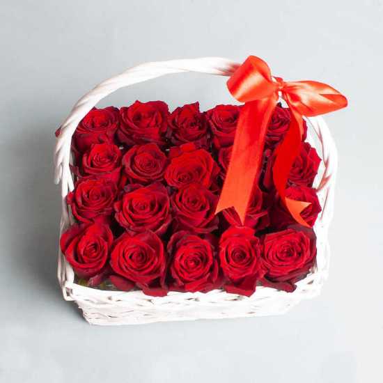 Nila Red Rose Flower Basket for Thank You