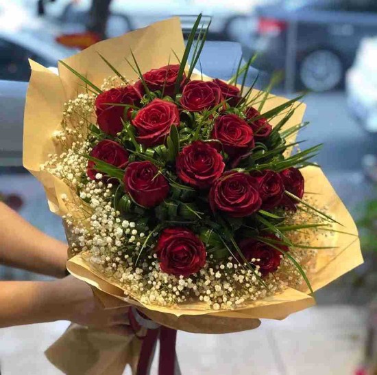 Mahdis Red Roses and Gypsophila Flower Bouquet
