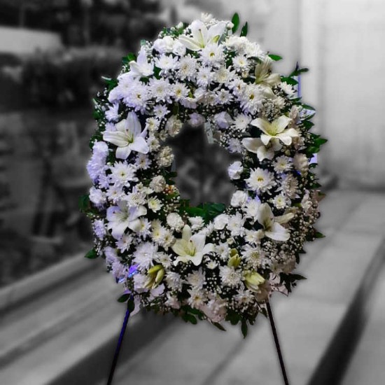 Aso White Rose Oriental and Chrysanthemum Wreath Flower for Condolences