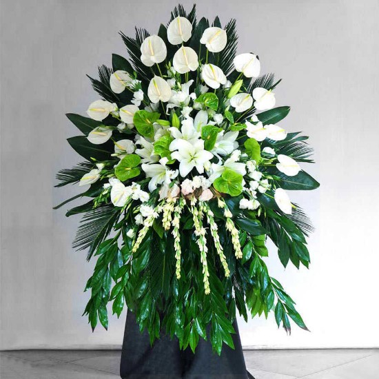 Mahdis White and Green Anthurium Funeral Wreath Flower