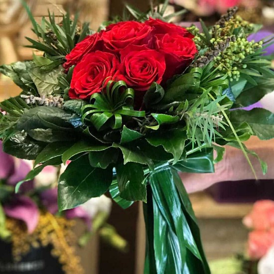Taban Economic Red Rose with Leaf Design Flower Bouquet