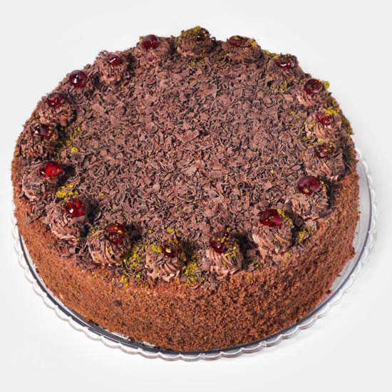 Round Chocolate Cake