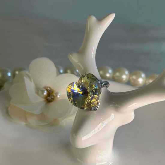 Pearl design steel ring