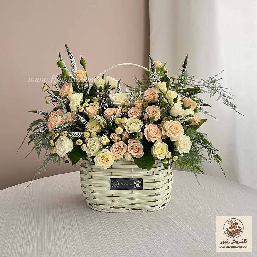 سبد گل رز مینیاتوری کد 33 | کد: ZNB-TRB-83DD31CFE80540A684030204A55B5BA6