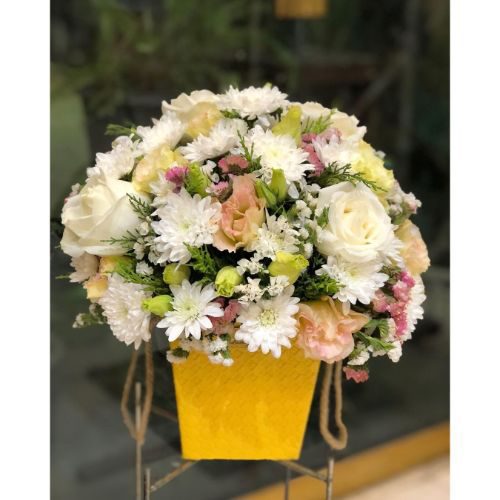 دسته گل برای دفتر اسناد رسمی شماره ۲۷ نارمک 100a2410